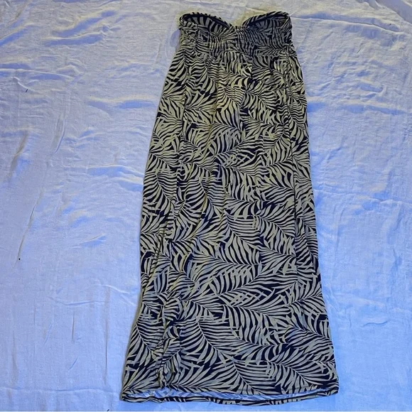 A pea in the Pod Small Maternity Dress with Tie Long Plam design cream & blue - Picture 5 of 5